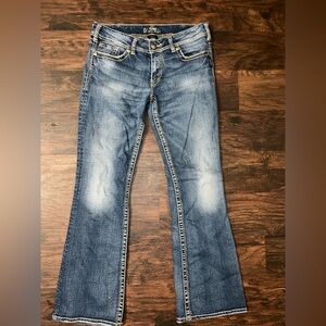 Silver Jeans Flare Leg in Classic Blue
